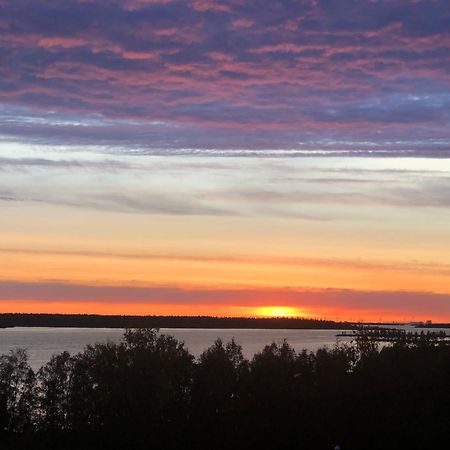 Two Bedroom Apartment Best View To The Sea Glassed Balcony Free Private Parking Кеми Екстериор снимка